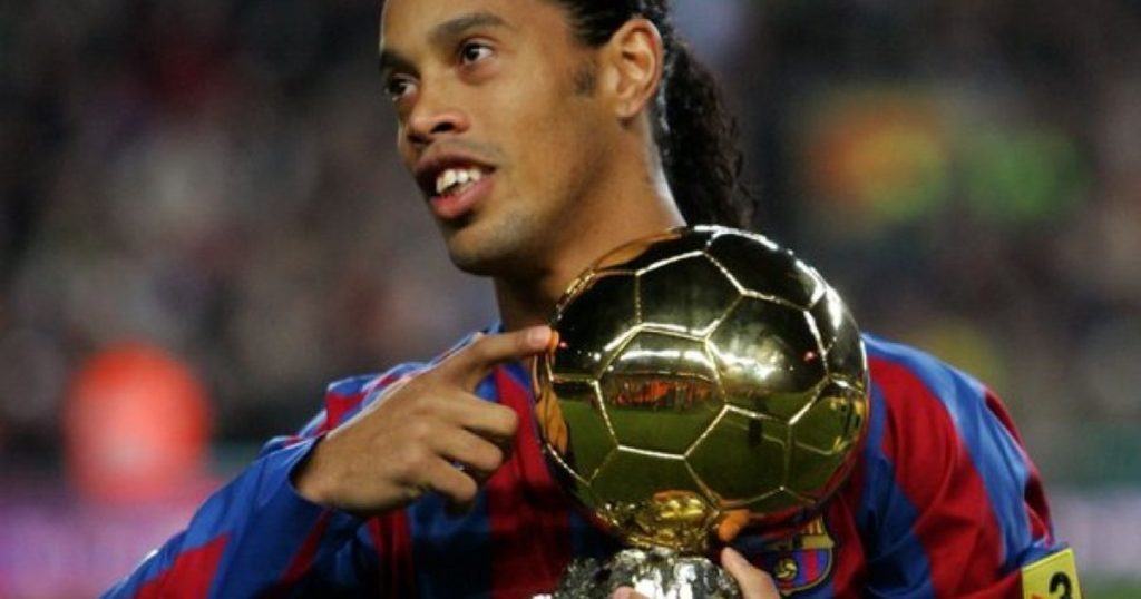 Ronaldinho, former "Ballon d'Or", brings magic to Romania. Tickets go on sale in a few days