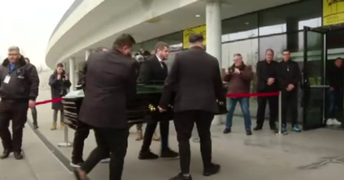 The casket with Duckadam's lifeless body, deposited at the National Arena