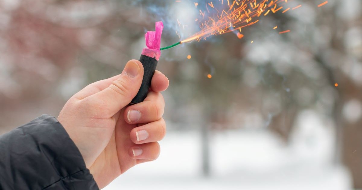 The warning of a famous doctor from Iași: "The explosion of a firecracker can put you directly in the operating room. Better not use them!”