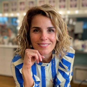 Cristela Georgescu Photo Facebook Cristela Elena Georgescu, Powers of attorney jpg