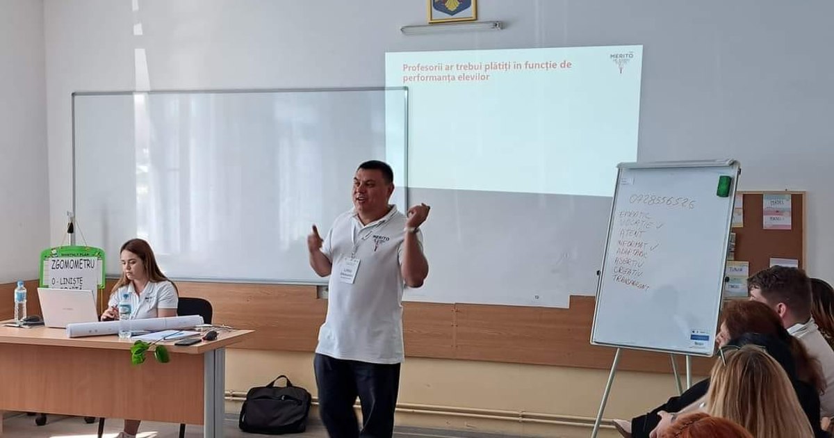 Viral on the Internet. How a teacher managed to explain political regimes to students with unique examples from everyday life