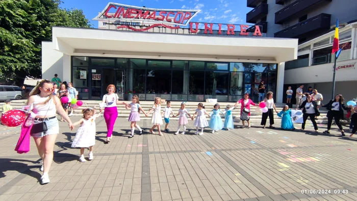 Outdoor activity PHOTO Kindergarten Șotron