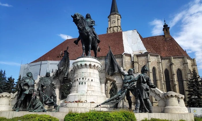 The statue of King Matia, Cluj - Napoca. Source: Tripadvisor. 
