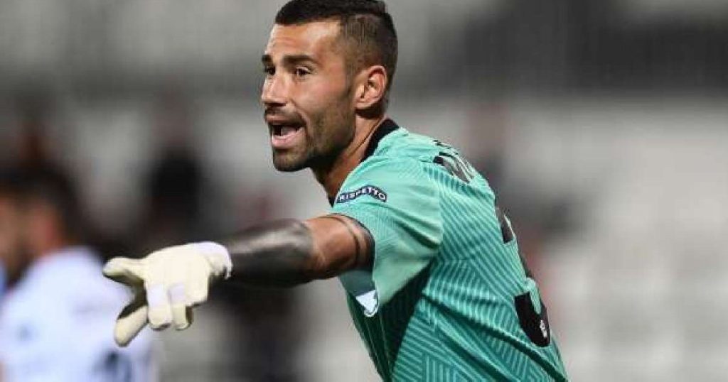 Parma brings another Romanian along with Dennis Man and Valentin Mihăilă