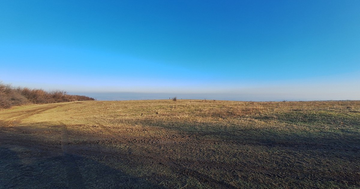 The secret land of woodsmen and outlaws. The incredible tourist areas of northern Moldova dominated by centuries-old forests, vineyards and wild nature