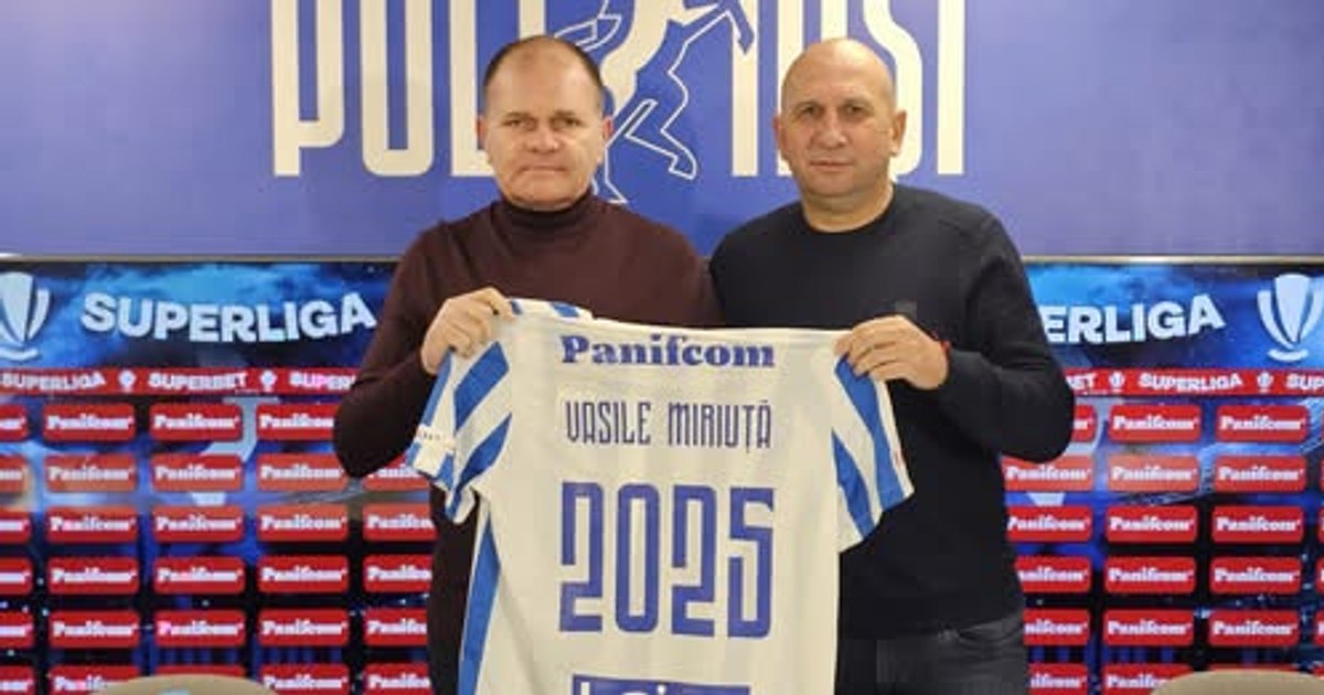 Vasile Miriuță entered the bread at Poli Iași. Is the third coach of the team this season