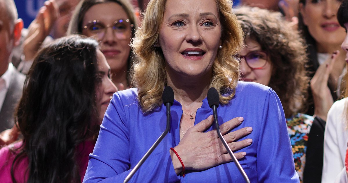 Video Elena Lasconi, in the New Year's message: "In 2025 let's build, not repair"