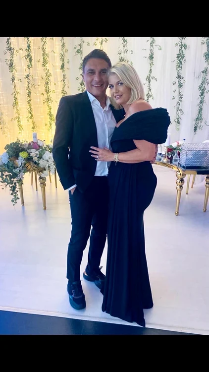 The Lorena-Mădălin couple no longer hides from the eyes of the Facebook photo Lorena Balaci