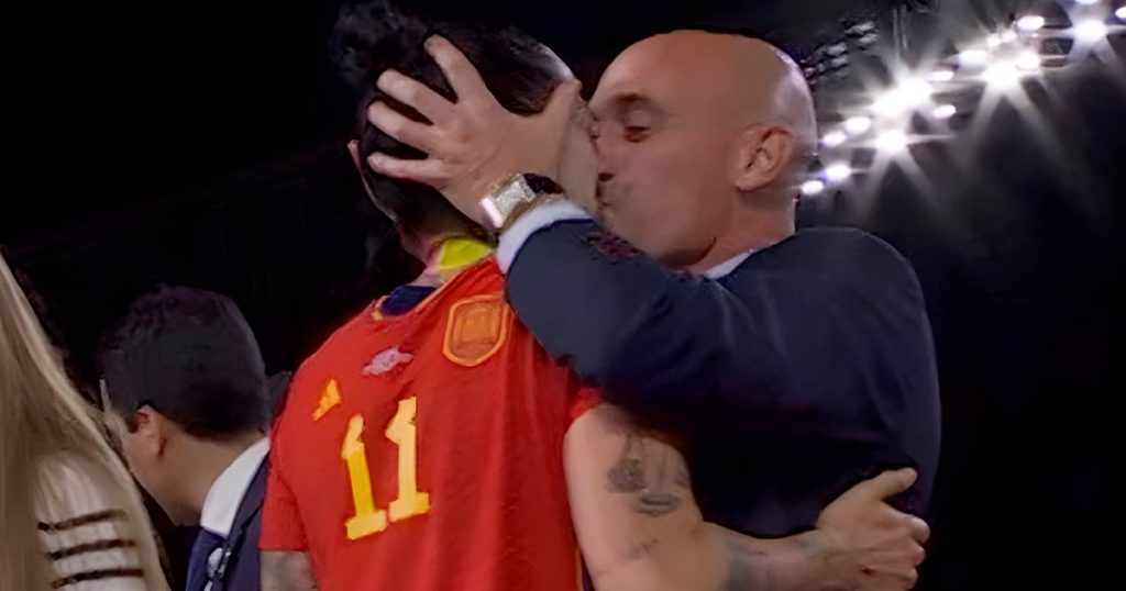 Jenny Hermoso's reaction after Luis Rubiales, who kissed her mouth without her will, escaped prison