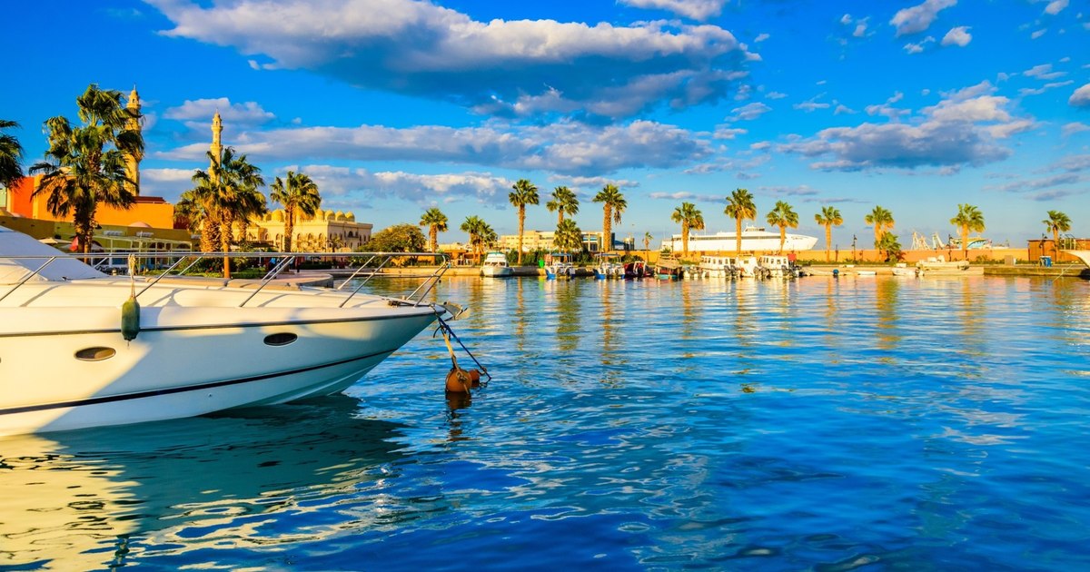 Romanians take the holidays of 2025. What destinations are on the wave and how much it costs