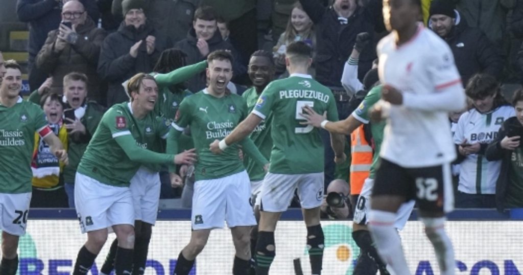 Shock in the England Cup in football: The last ranked in the second league eliminated Liverpool