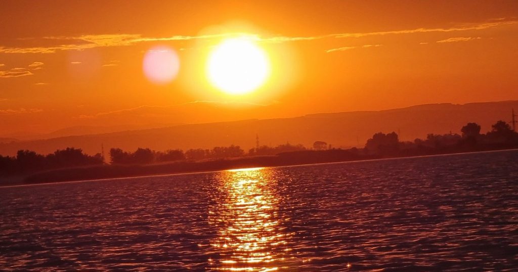 The magnetic field of the sun has begun to change. What effects does it have on the land