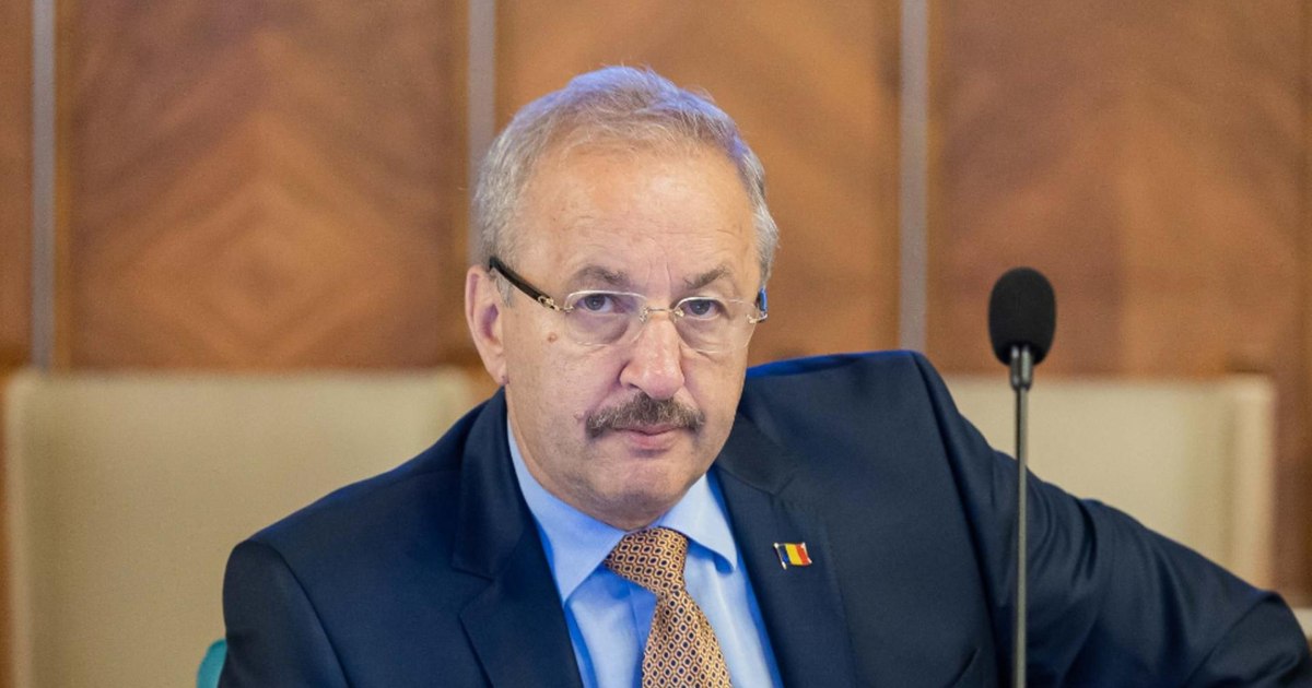 Vasile Dîncu does not believe that the censorship motion has any chance: "It would be disastrous for Victor Ponta to instrument a Government fall"