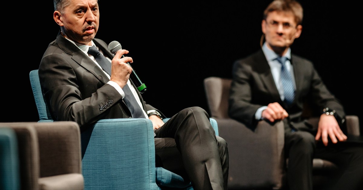 With the minister to the psychologist. What is hidden behind Daniel David's statements about a possible resignation. Specialist: "We help him to resist"