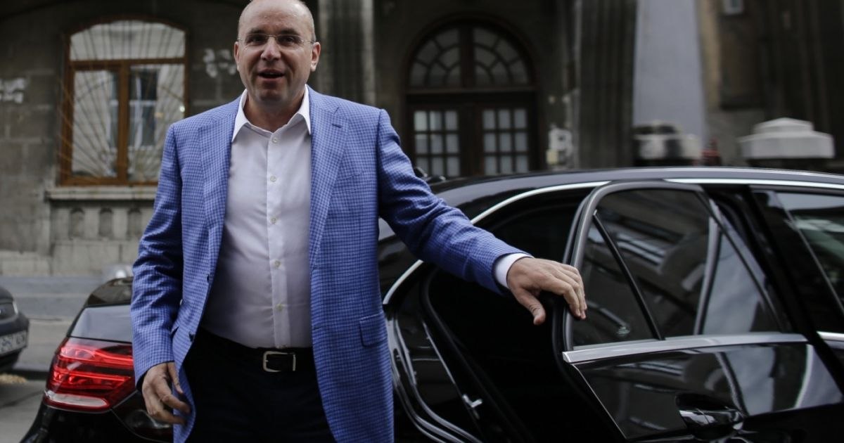 Cozmin Gușă says he proposed to work for American intelligence but refused