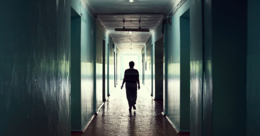 Death without pain. One of the most "quiet" ways to die is, paradoxically, the most brutal