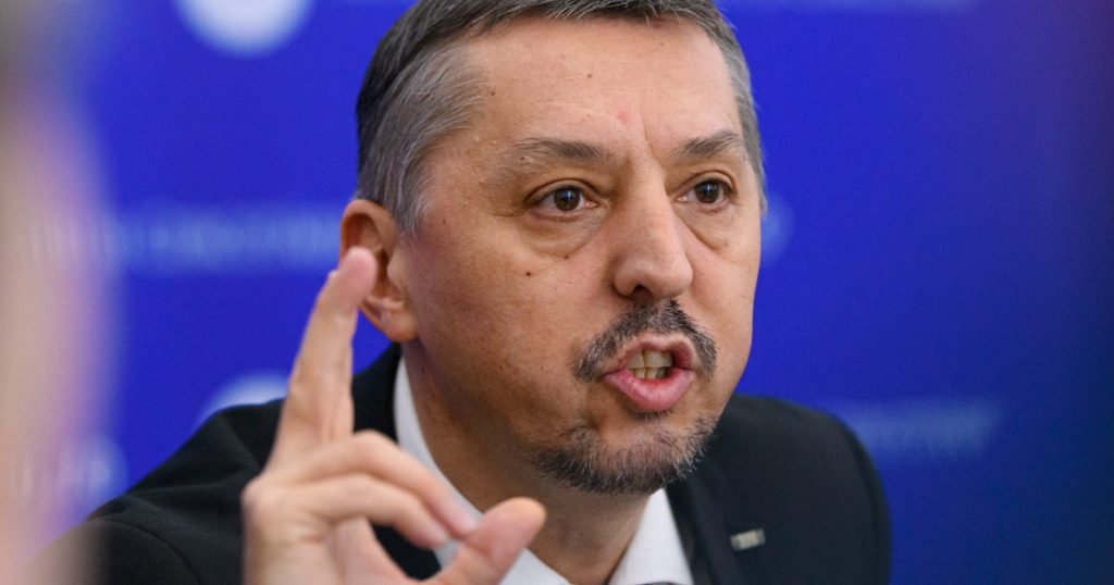 Pilot project to use artificial intelligence in schools in Romania. Minister of Education: "It is not an alternative to the teacher"