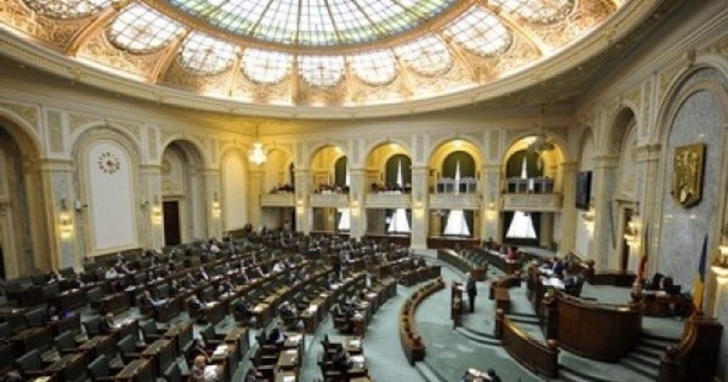 Senate meeting, suspended after not adopting the project on organizing presidential elections