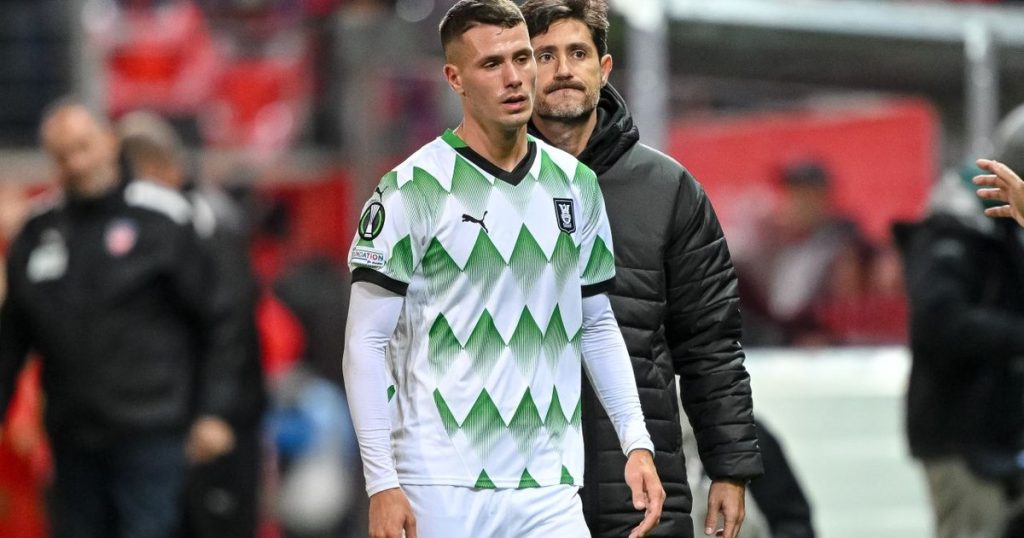 The Romanian who faces Romania. The common sense of common sense made by Raul Florucz, the striker for whom FRF has no eyes