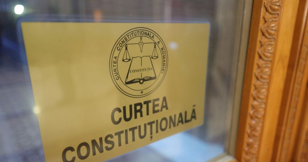 The first meeting at the RCC regarding the elections in the Ministry of Foreign Affairs. Two files on the table of constitutional judges