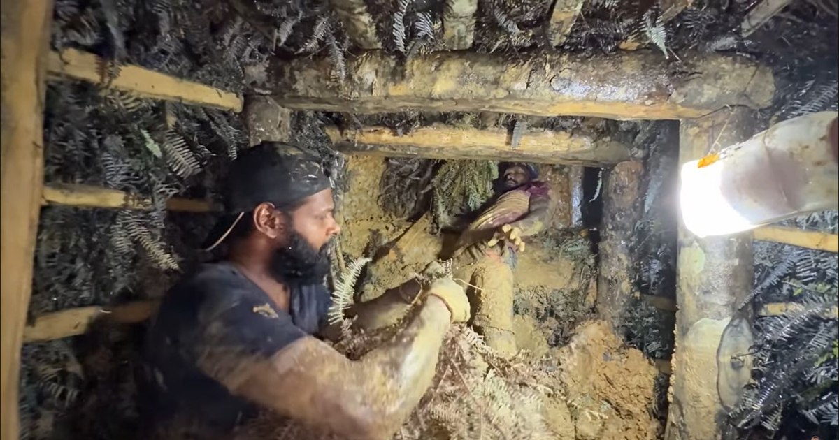 Video the earthquake disclosures of a Romanian vlogger. People who risk their lives in diamond mines for 3 euros