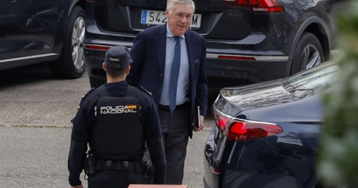 Carlo Ancelotti was presented by the hand with his wife, son and lawyer at the Madrid Court