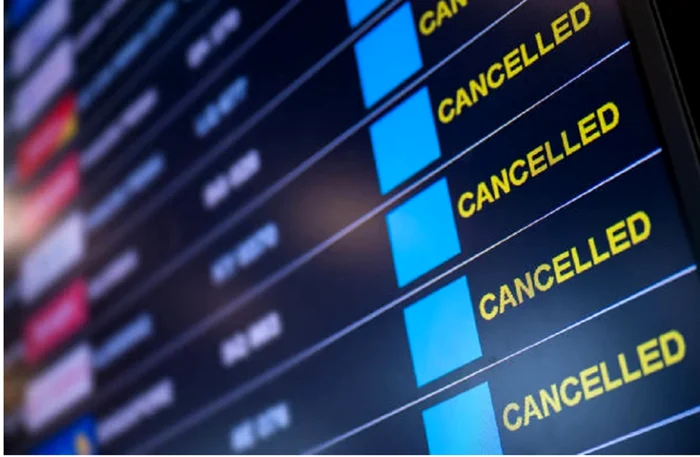 Display table from an airport with canceled flights