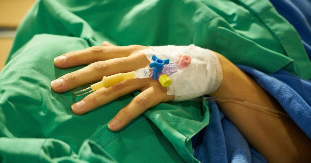 Romania, the country of "we do not have": "We have no prevention, we do not have hospitals, we do not have enough doctors, we have no medicines." We are not sure that, once admitted to the hospital, we will go out and healthy