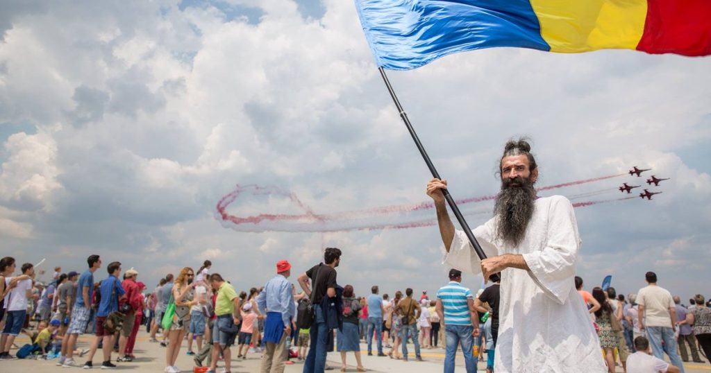 The Dac's flag, the eccentric that upset the image of the Dacians: "Modern cartoon, which fascinates popular naivety"