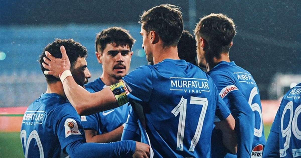 The lighthouse is saved in the Romanian Cup, after the championship disaster. Hagi qualified the team in the semifinals