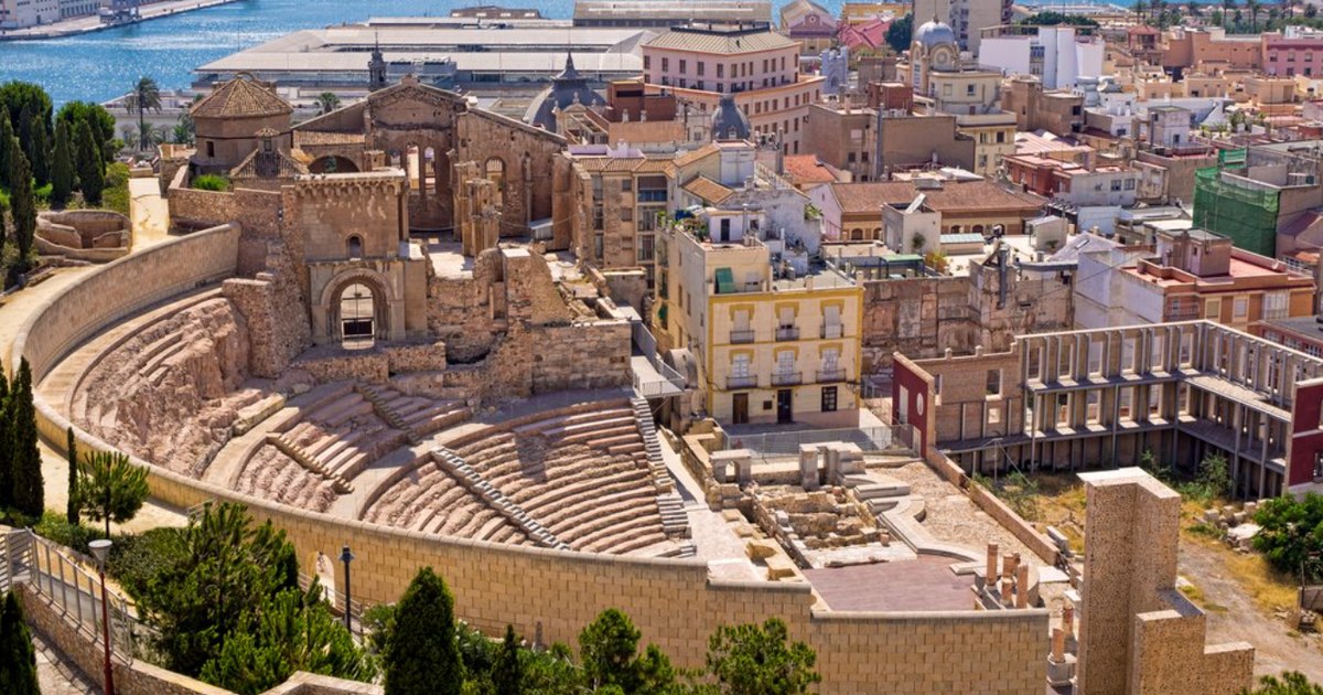 The top of sunny destinations in Europe. The city of the first place, ideal for beach lovers