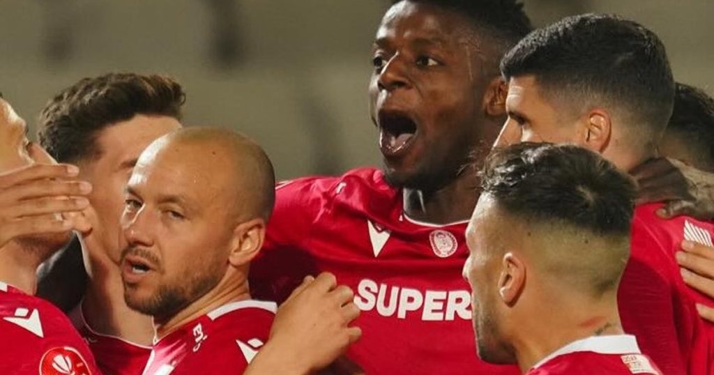 Total show in Cluj-Napoca. Dinamo, the first victory in the Play-Ofl of Superligii, in a match with 6 goals