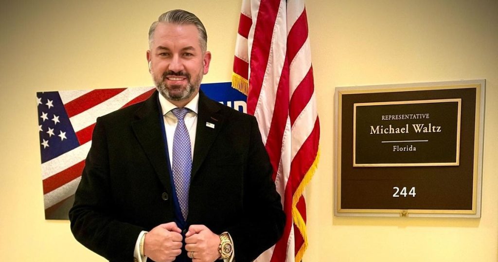 What chances Romania has in relation to the United States, having special emissaries on Dragoș Sprînceană and Lucian Romașcanu