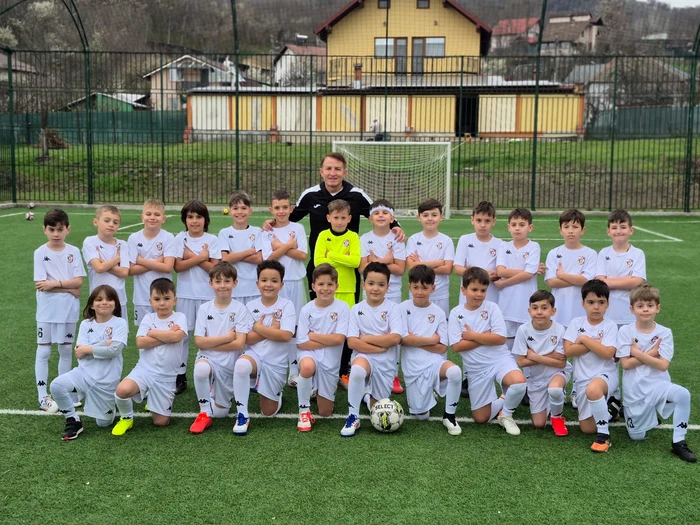 Ștefan Nanu and future footballers