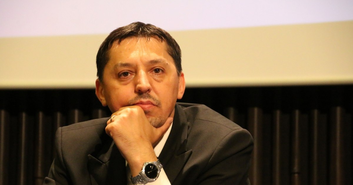 Changes in Education: The degree exam will be modified and the electronic catalog will be entered in all schools