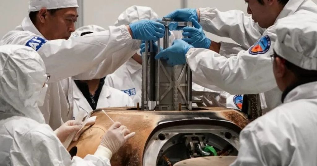 China offers access to researchers around the world to samples brought from the Moon, less to NASA