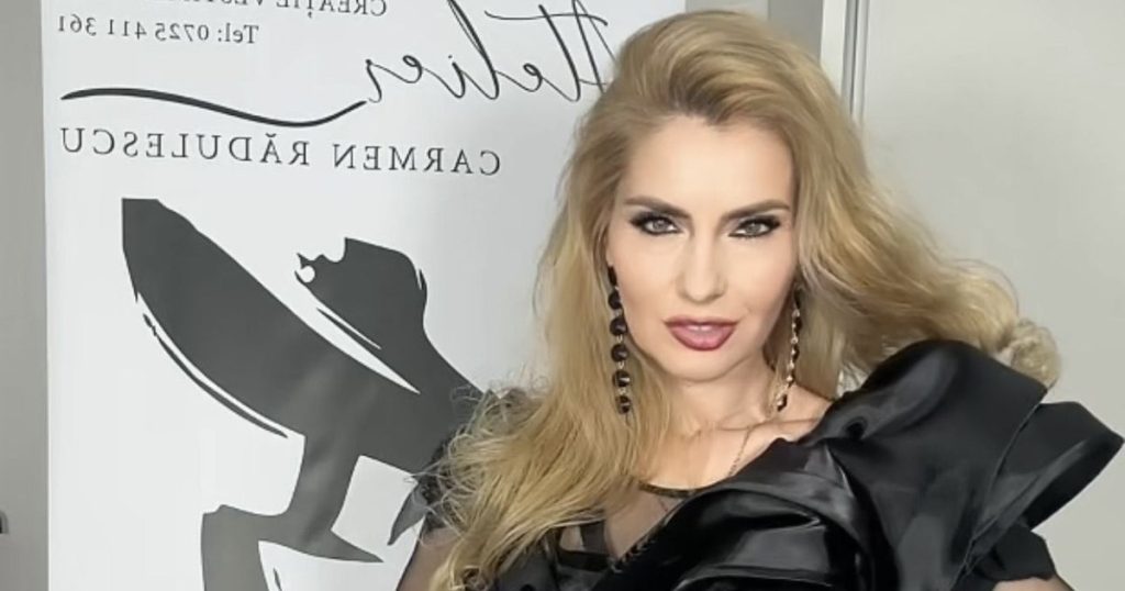 Exclusively the longest dummy in Romania. "Beauty is not age, and femininity evolves, does not disappear"