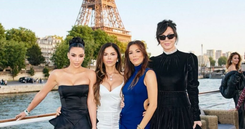 Jeff Bezos's fiancée, in an outfit created by a Romanian brand, at the Paris's bachelor party
