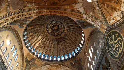 Impressive Hagia Sofia dome in Istanbul Photo Daciana Stoica for Adevărul