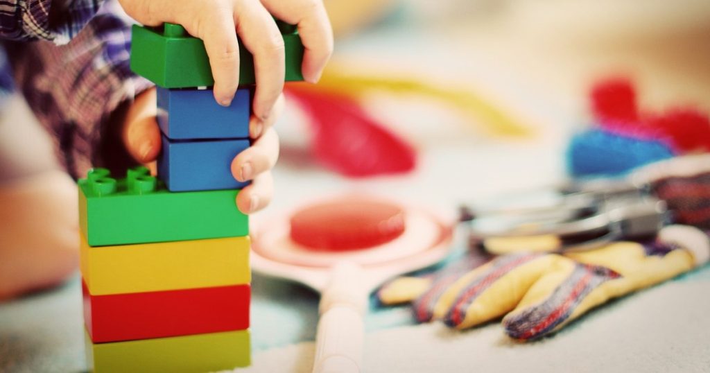 Starting for kindergarten and nursery. What should the file contain and what are the criteria