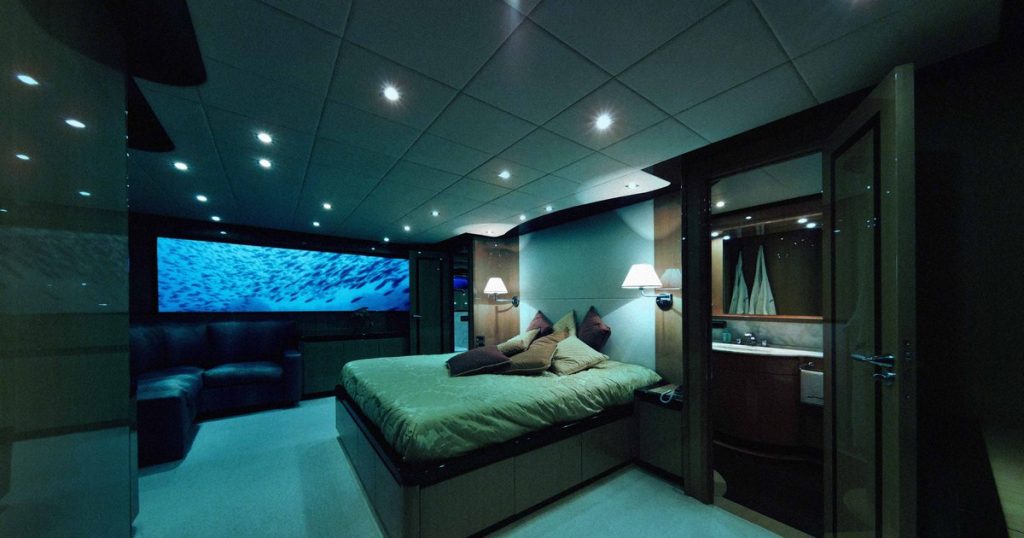 The top of the most expensive resorts in the world. Where does a $ 235,000 accommodation cost