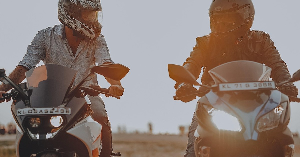 Why many motorcyclists throw their engines through cities: "It gives you a feeling of power, that you can fly"