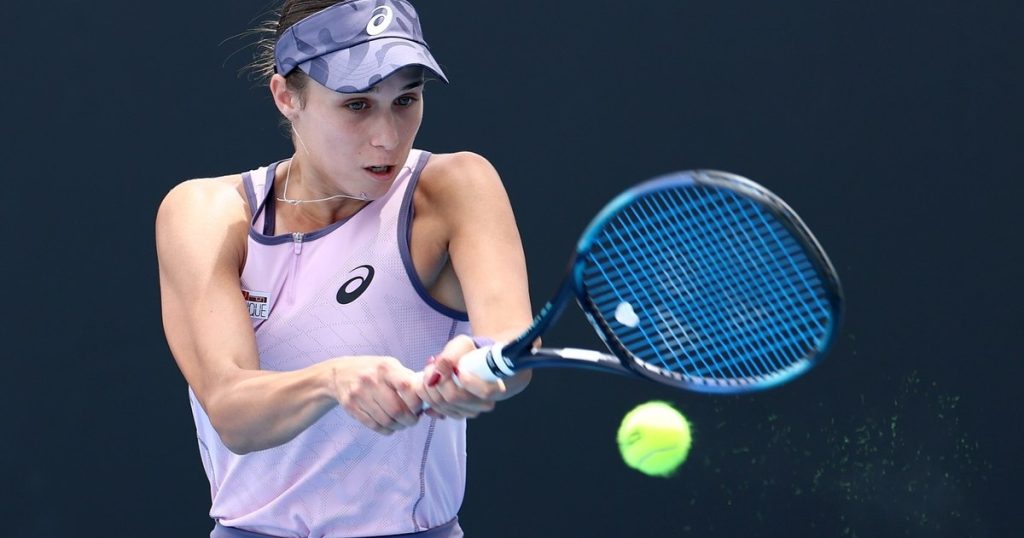 Anca Todoni was not able to overthrow the mountains at Nottingham. Lucky qualified in the first round leaves home with $ 2,975