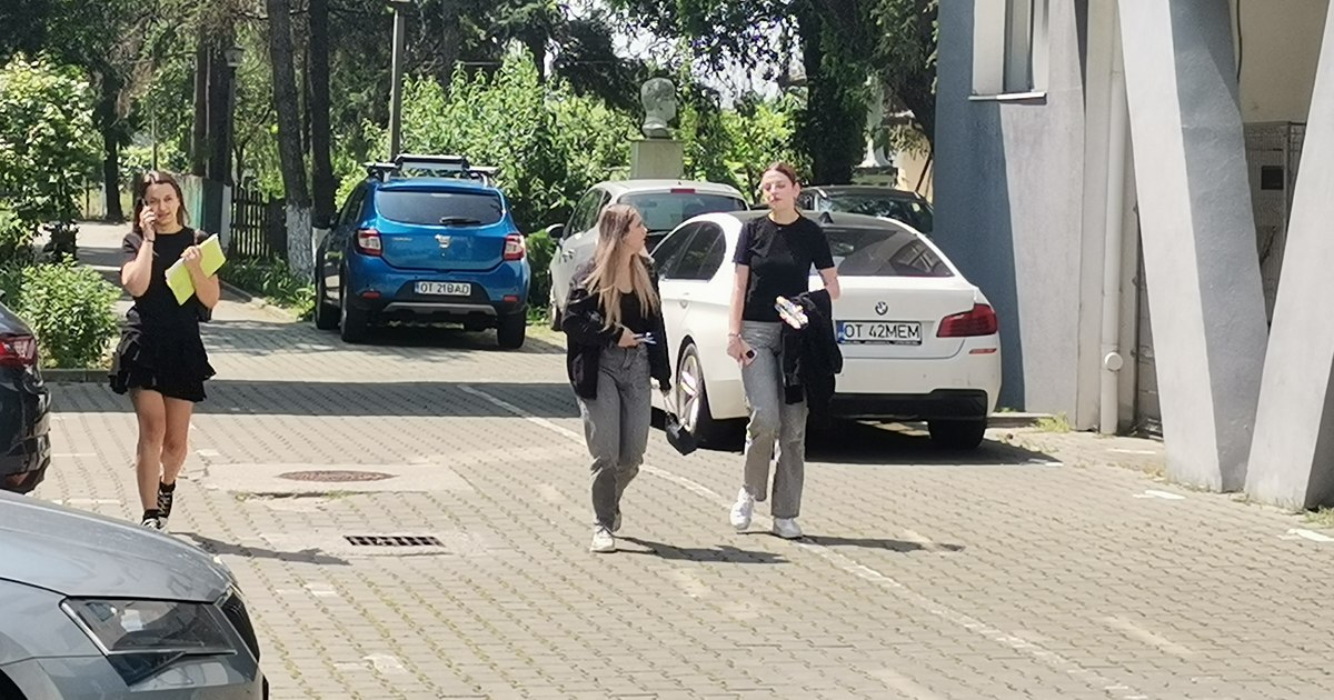 BAC 2025. Increases the number of absentees to the compulsory sample. What does participation rate look like