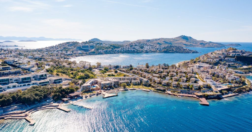 False alarm in tourism. ANAT denies rumors on closing thousands of hotels in Bodrum
