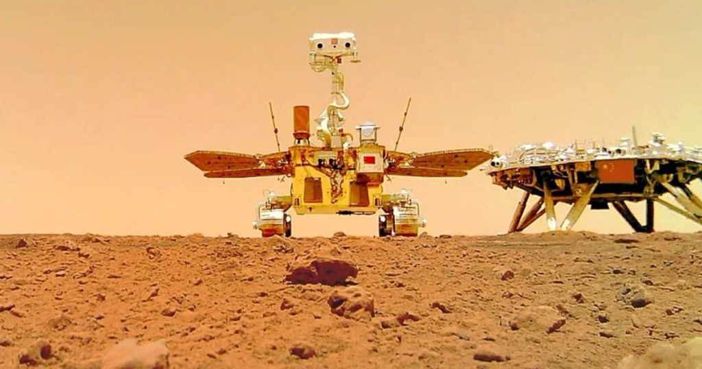 Living on the planet Mars will be like life in prison, warns an expert. "Little personal space, overcrowding, bad food, unnecessary risks"