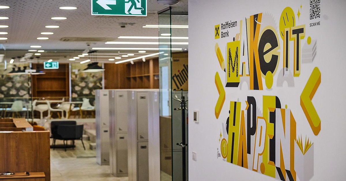 Raiffeisen Bank Romania contributes to the modernization of multifunctional spaces for students from Iași and from 7 other university centers in the country