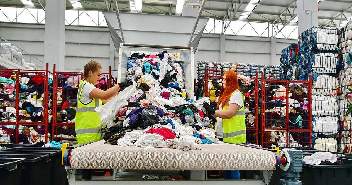 Reuse and recycling of textiles - between obligation and necessity for society and the environment in which we live!