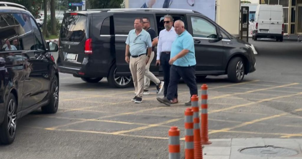 What investments do Donald Trump's children want to make in Romania