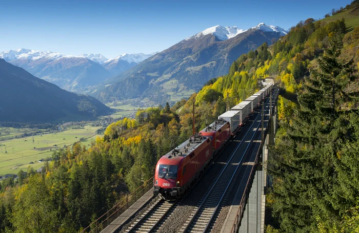 Tauernbahn - spectacular and strategic railway route through Alpi Photo Dovetails Games Forum DMS